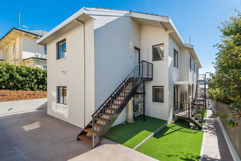 110 Hampden Apartments - Tourism Brisbane 31