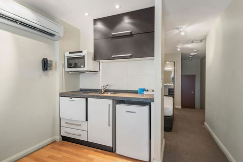 Mantra One Sandy Bay Road - Brisbane Tourism 25