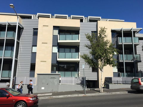 Hobart Inner City Apartment - Brisbane Tourism 0