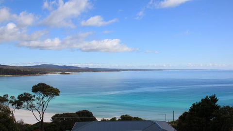 SEA EAGLE COTTAGE Amazing Views Of Bay Of Fires - Tourism Brisbane 26