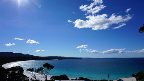 SEA EAGLE COTTAGE Amazing Views Of Bay Of Fires - Tourism Brisbane 18