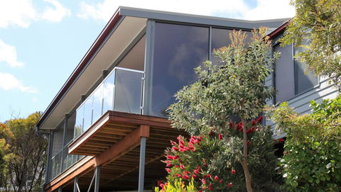 SEA EAGLE COTTAGE Amazing Views Of Bay Of Fires - Tourism Brisbane 11