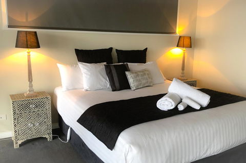 SEA EAGLE COTTAGE Amazing Views Of Bay Of Fires - Tourism Brisbane 2