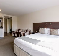 St Ives Motel Apartments