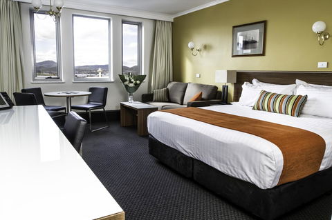 Lenna Of Hobart - Brisbane 4u 6
