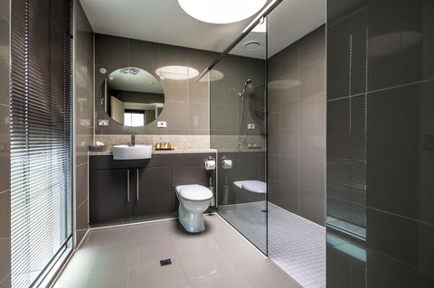 Lenna Of Hobart - Brisbane 4u 38