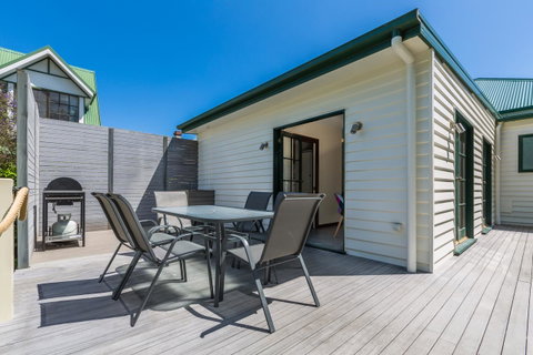 Rosehaven Cottage - Tourism Brisbane 13