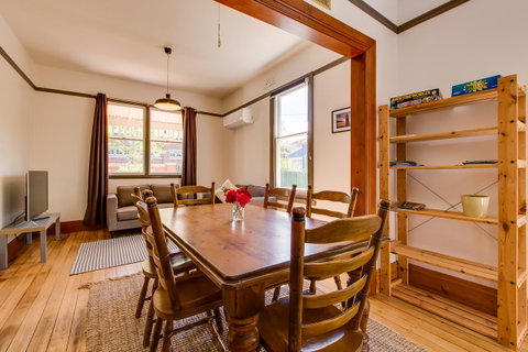 Rosehaven Cottage - Tourism Brisbane 9