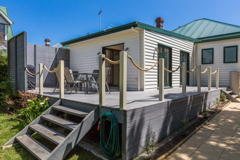 Rosehaven Cottage - Tourism Brisbane 14