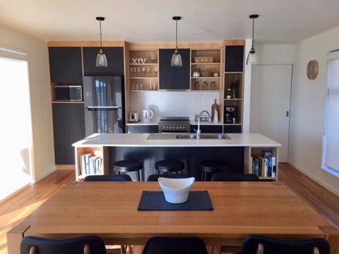 Beach House XIV - Brisbane Tourism 4