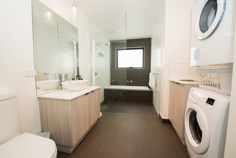 Beach House XIV - Brisbane Tourism 12