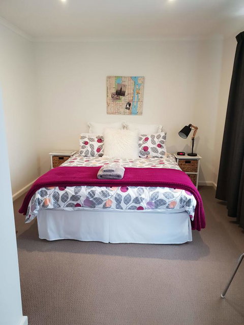 Driftwood-Cottage - Brisbane Tourism 8