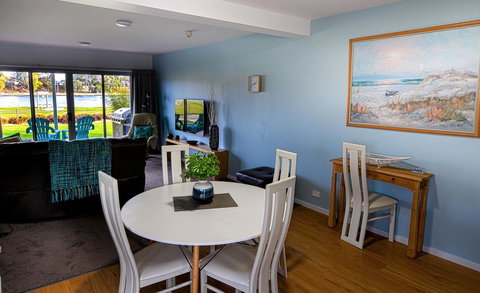 Ulverstone River Edge HolidayApartments - Tourism Brisbane 9