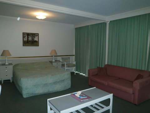 Parklane Motel - Tourism Brisbane 34