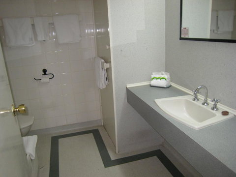 Parklane Motel - Tourism Brisbane 40