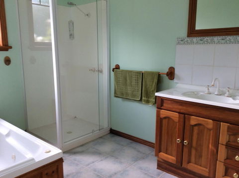 Our Cottage - Brisbane Tourism 6