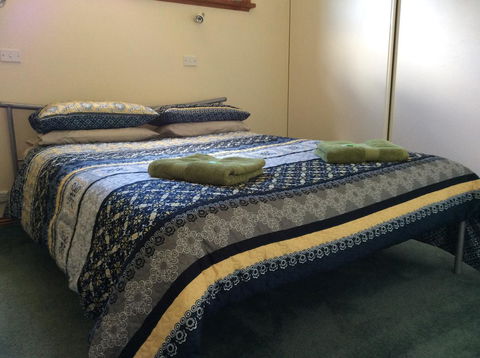 Our Cottage - Brisbane Tourism 7