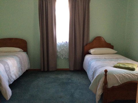 Our Cottage - Brisbane Tourism 0