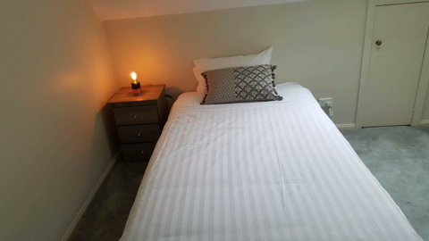 City Townhouse Walking Distance To City - Tourism Brisbane 7