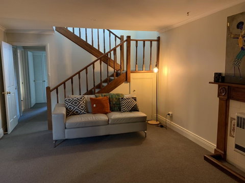 City Townhouse Walking Distance To City - Tourism Brisbane 1