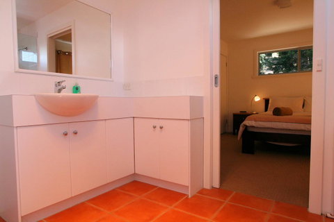 Suntrap Cove Bicheno - Brisbane Tourism 16