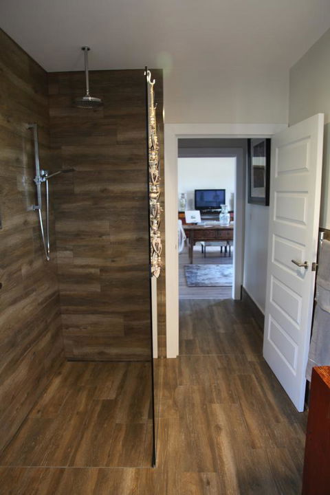 The WeareHouse In Deloraine - Tourism Brisbane 35