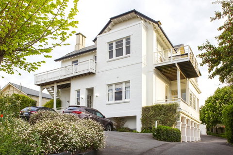 Highbury Apartments - Brisbane Tourism 7