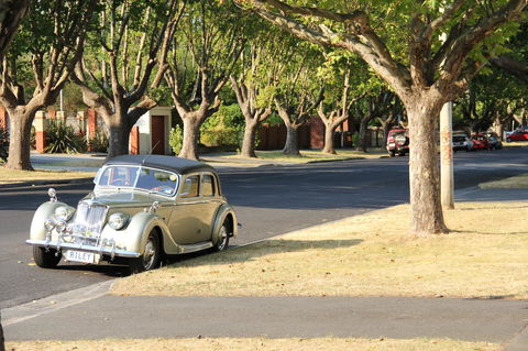 Old Bishop\'s Quarters Heritage, Modern & Unique Accommodation - Brisbane Tourism 16
