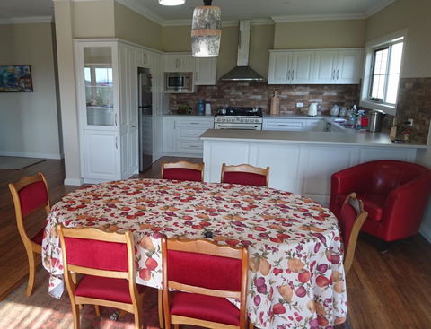 Mountain Blue Guest House - Tourism Brisbane 20