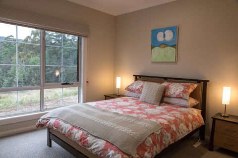 Mountain Blue Guest House - Tourism Brisbane 16