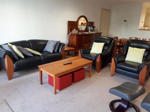 Jenatt Apartments Salamanca - Brisbane Tourism 8