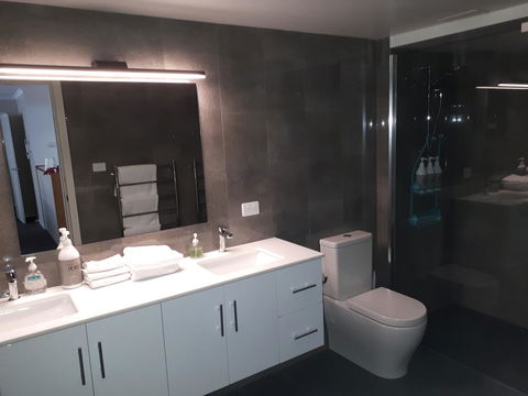 Jenatt Apartments Salamanca - Brisbane Tourism 6