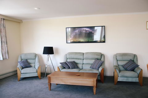Jenatt Apartments Salamanca - Brisbane Tourism 34