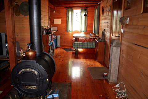 Cradle Mountain Love Shack - Brisbane Tourism 1