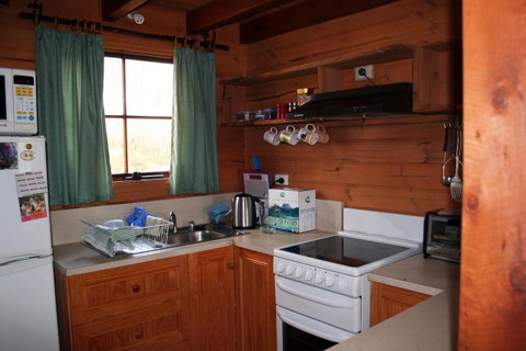 Cradle Mountain Love Shack - Brisbane Tourism 4