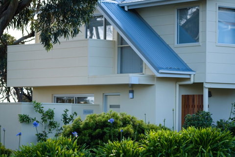 Cod Rock Point - Brisbane Tourism 1