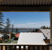 Newcastle Short Stay Apartments - Vista Apartment - Tourism Brisbane