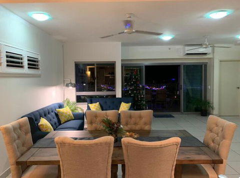 Nia's Place - Brisbane 4u 1