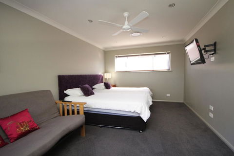 NORTHERN HAVEN-3/16 David Campbell St NH - Tourism Brisbane 1