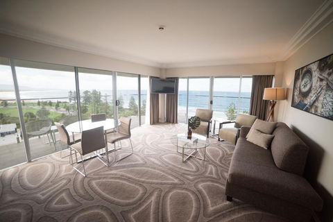 Novotel Wollongong Northbeach - Tourism Brisbane 1