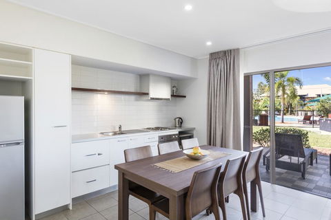 Oaks Cable Beach Resort - Brisbane Tourism 3