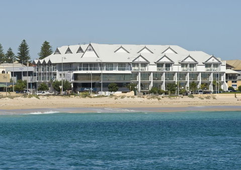 Ocean Centre Hotel - Brisbane Tourism 0