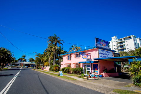 Ocean Paradise Motel & Holiday Units - Tourism Brisbane 3