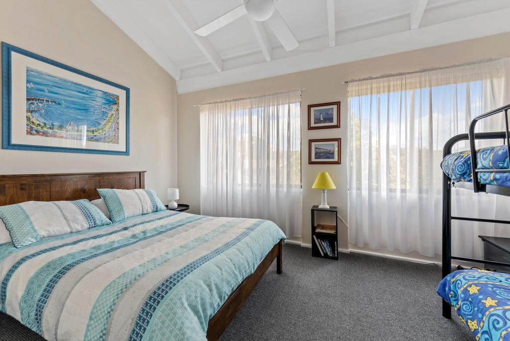 Mollymook NSW Brisbane Tourism