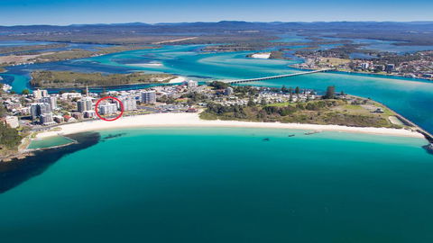 Oceanic 10 -On Forster Main Beach! - Brisbane Tourism 0