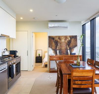 ON TOP OF THE WORLD - BEST VIEWS IN MELBOURNE  - Brisbane Tourism
