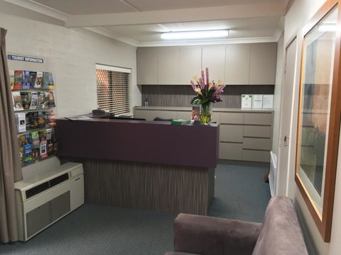 Oxley Court Serviced Apartments - Brisbane Tourism 1