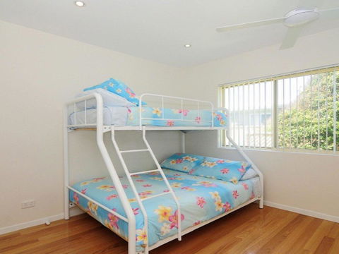 Pacific Views - Direct Access Onto Culburra Beach - Brisbane Tourism 1