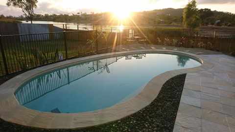 Palm Lakeside Holiday Home - Bowen, Whitsundays, Queensland - Tourism Brisbane 0
