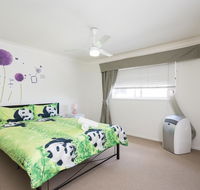 Panda Holiday -Close Mountain Ocean Pet Friendly - Brisbane Tourism